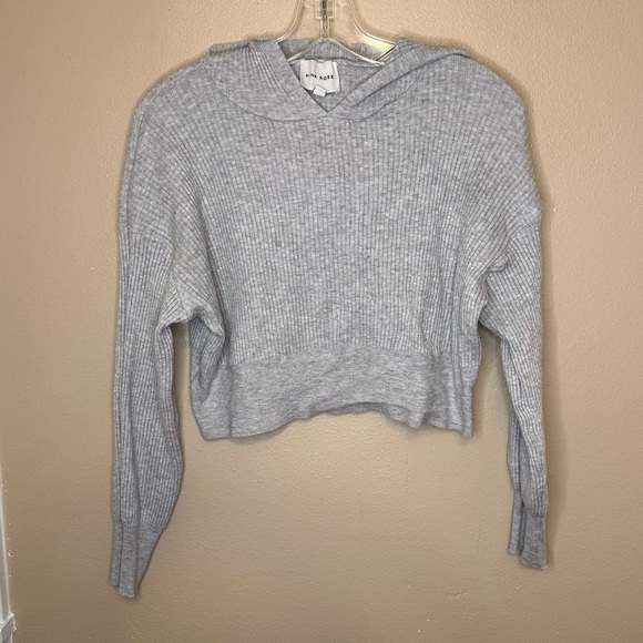 Pink Rose Women’s Cropped Ribbed Hooded Long Sleeve Sweater Size Medium Gray - Picture 1 of 6